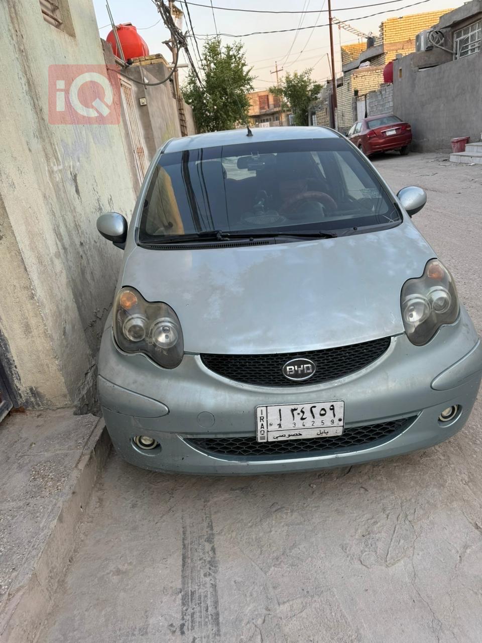 بي واي دي F0